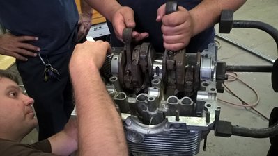 WP_20160601_19_45_35_Pro.jpg (459.92 KiB) Viewed 1854 times Chuck yelling at Rick for rods touching the case and at Mike for not having the cam gear assembled, I think.